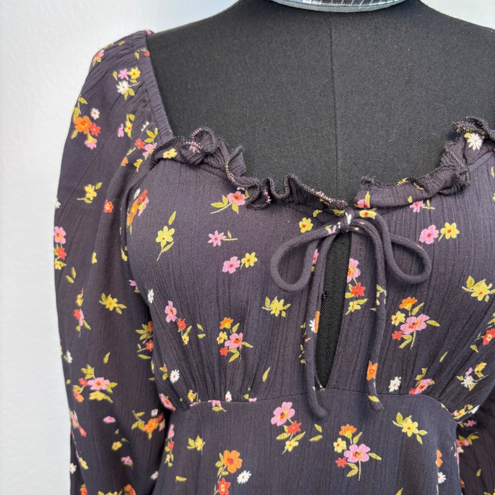 Billabong Floral Maxi Dress, Black XS, Long Sleeve Boho Prairie Cottage whimsy - Picture 3 of 16